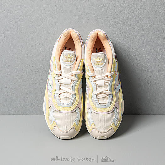 adidas Temper Run Pride