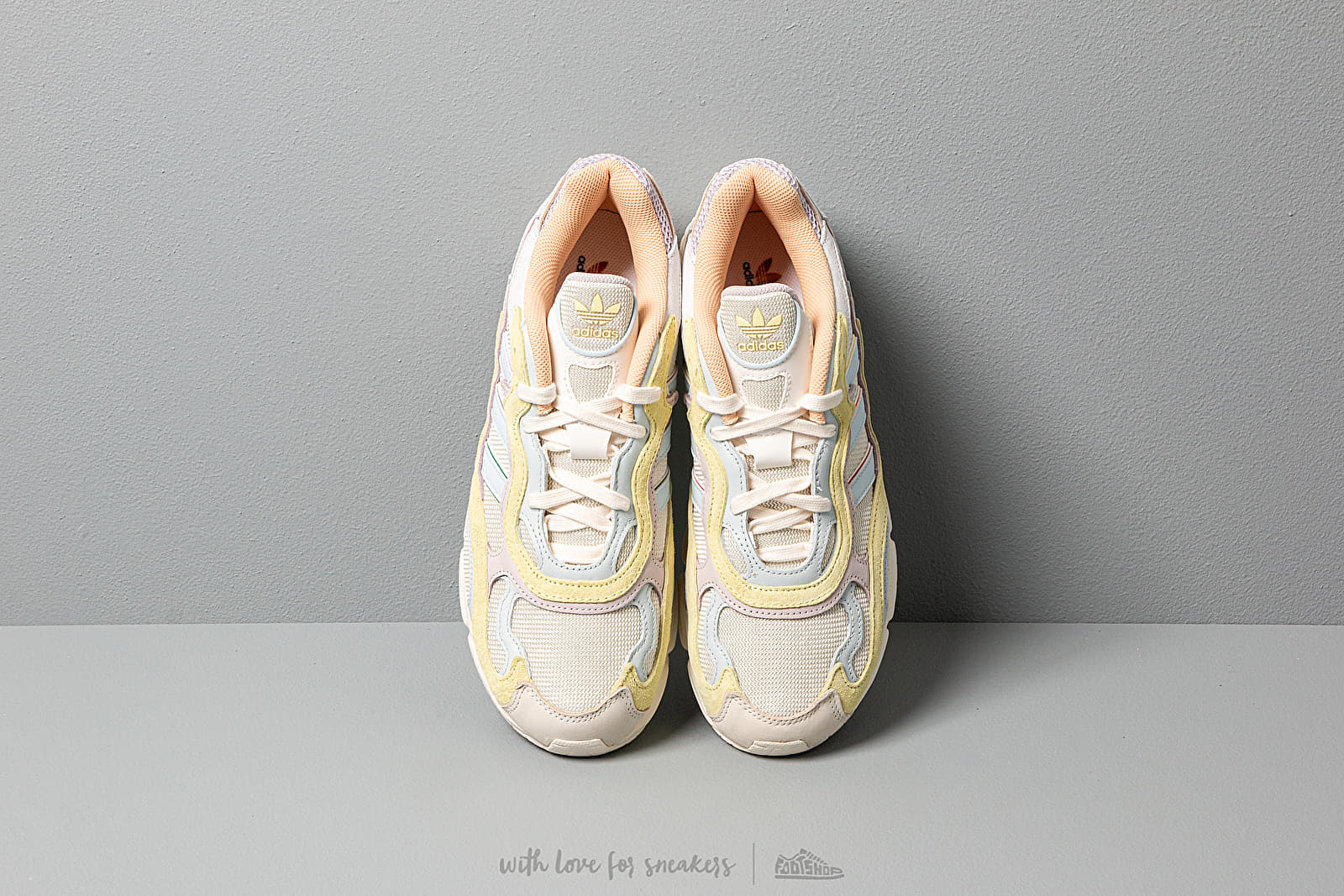 Men s shoes adidas Temper Run Pride Off White Blue Tint Ice