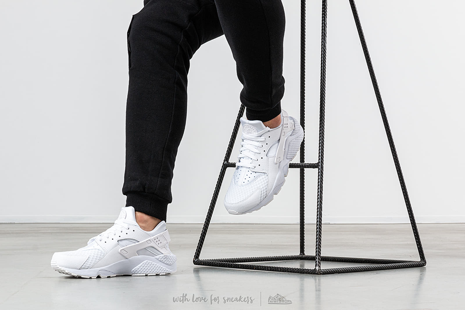 White huaraches on feet outlet