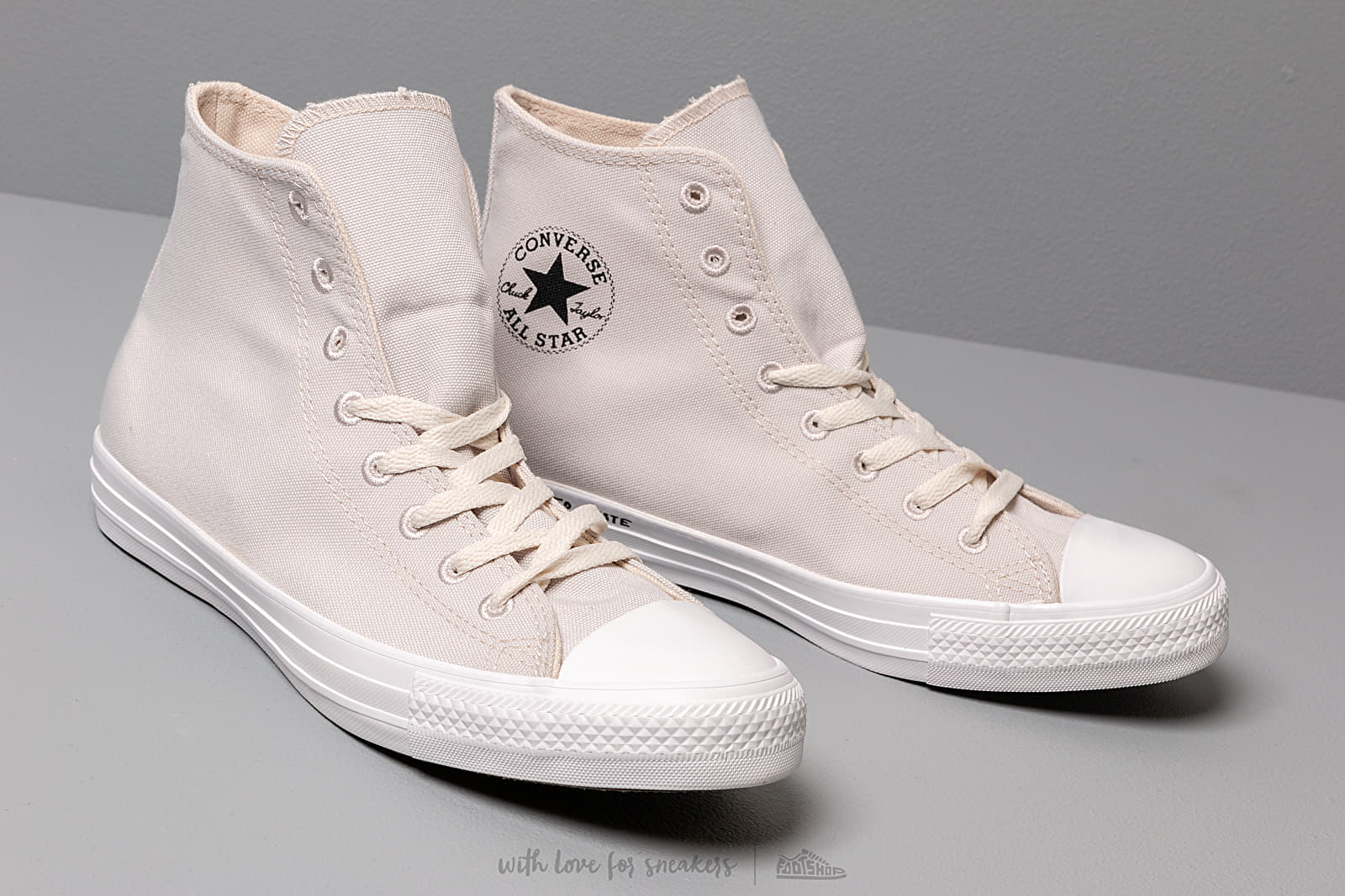 Chuck taylor renew canvas clearance