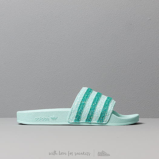 Adidas adilette mint green 2025