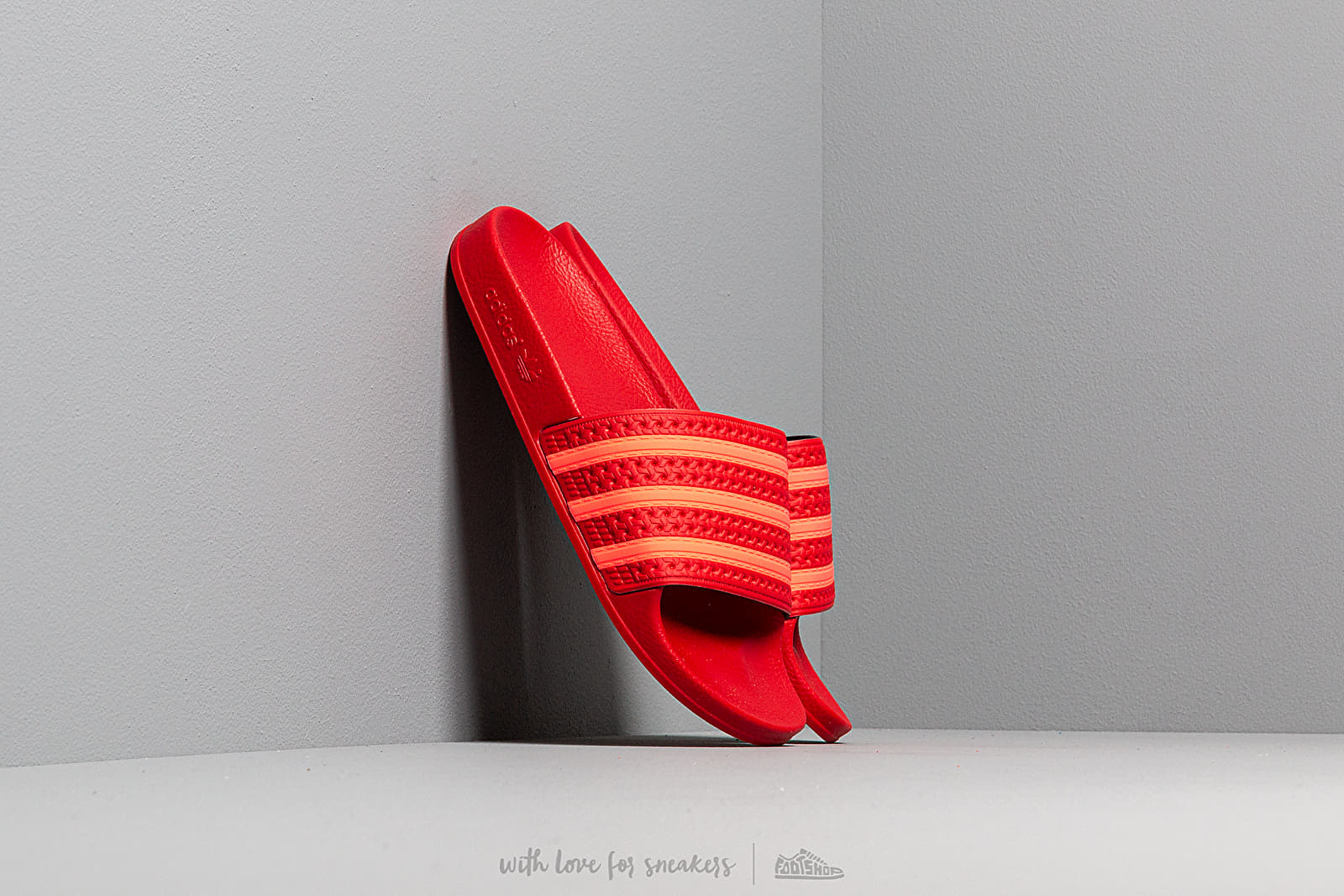 Дамски кецове и обувки adidas Adilette W Scarlet/ Flare Red/ Scarlet