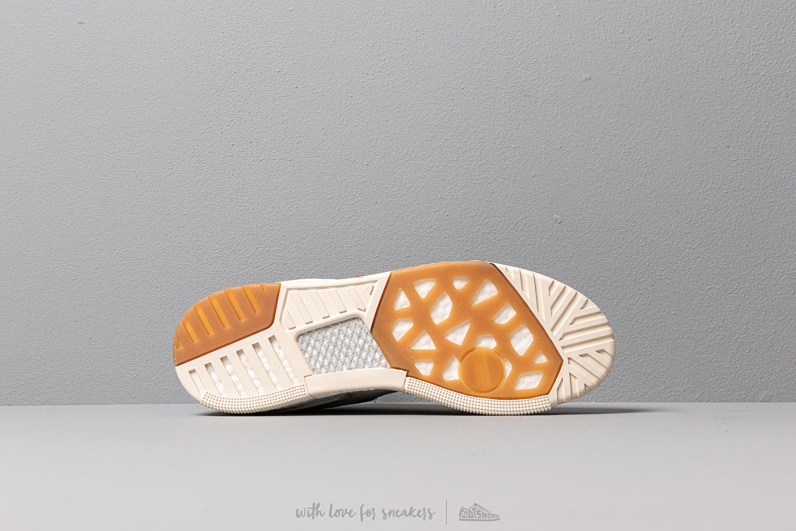 Men s shoes adidas Rivalry RM Low Cloud White Raw White Crystal