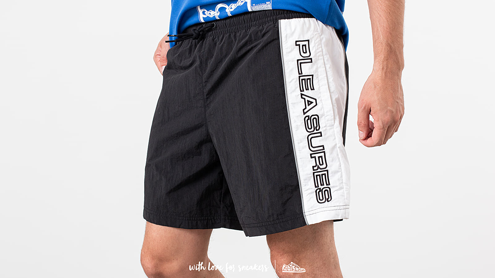 Shorts Reebok x Pleasures Classic Vector Woven Shorts Black Footshop