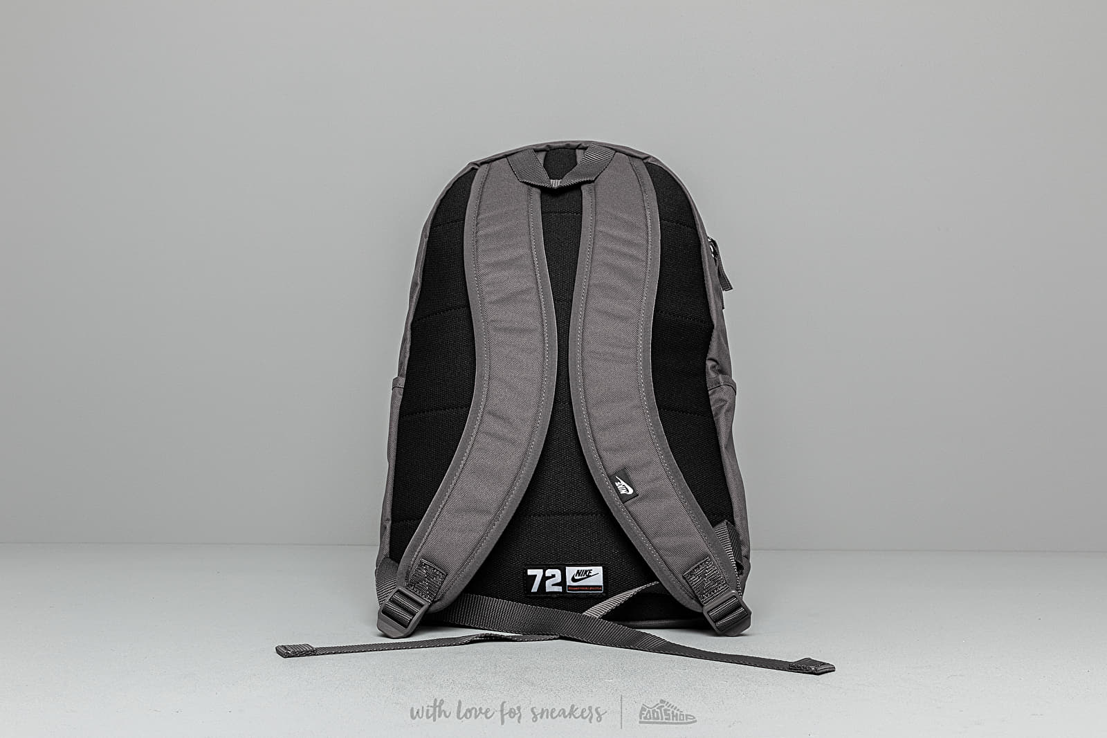 Mugursomas Nike Elemental Backpack Thunder Grey/ Thunder Grey/ Black