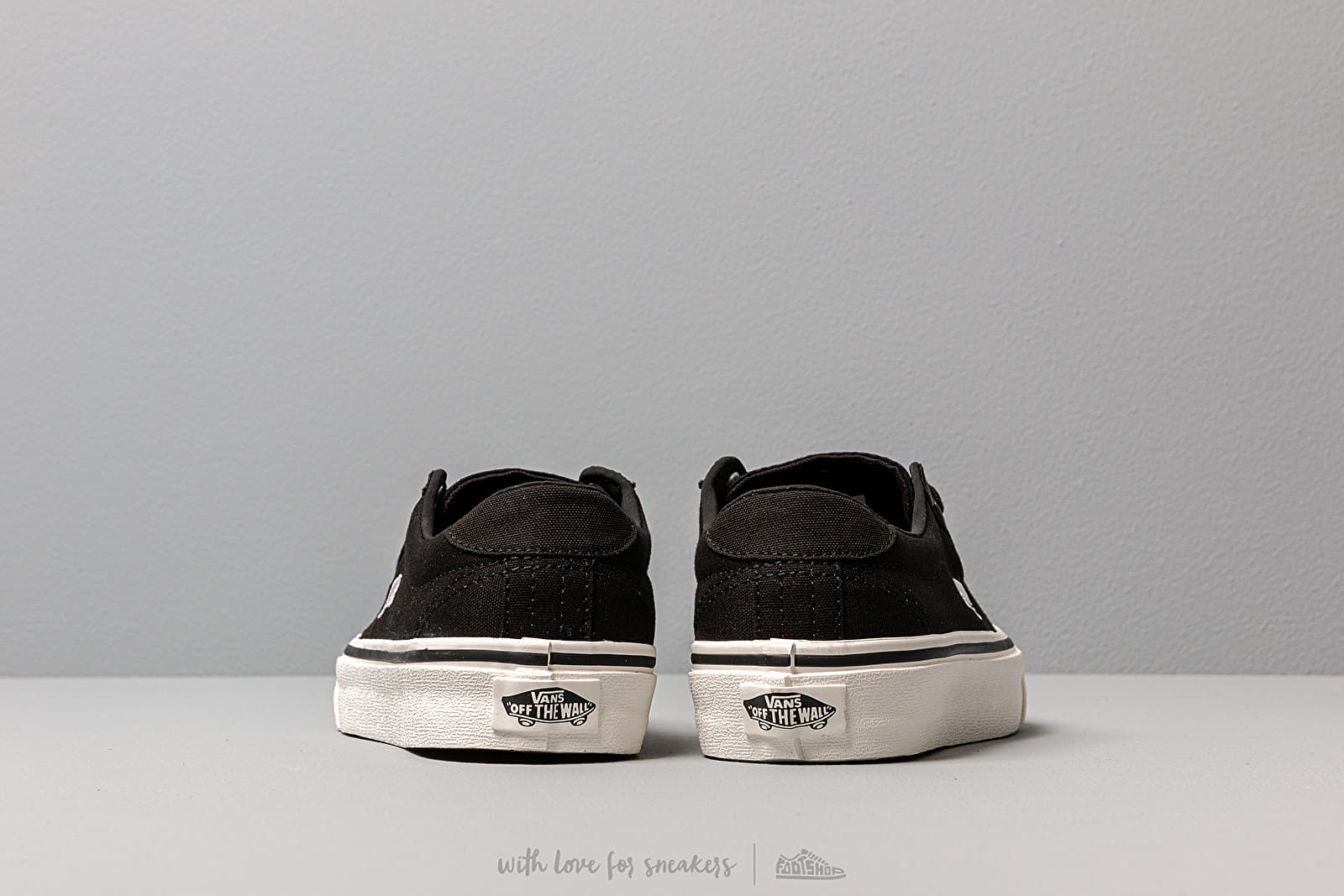 Women s shoes Vans Court Icon Black Cloud Dancer Footshop