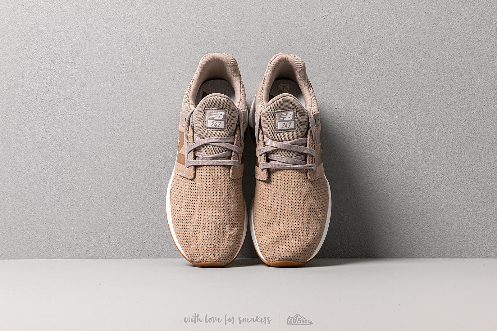 Zapatillas mujer New Balance 247 Brown