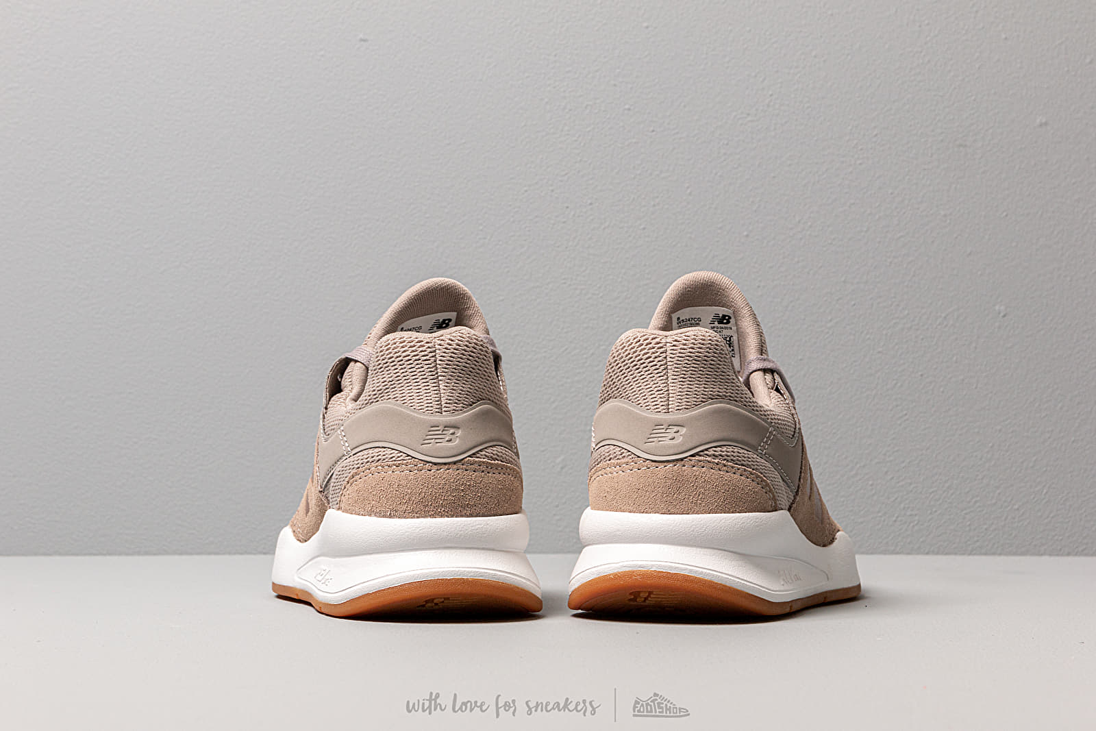 Zapatillas mujer New Balance 247 Brown
