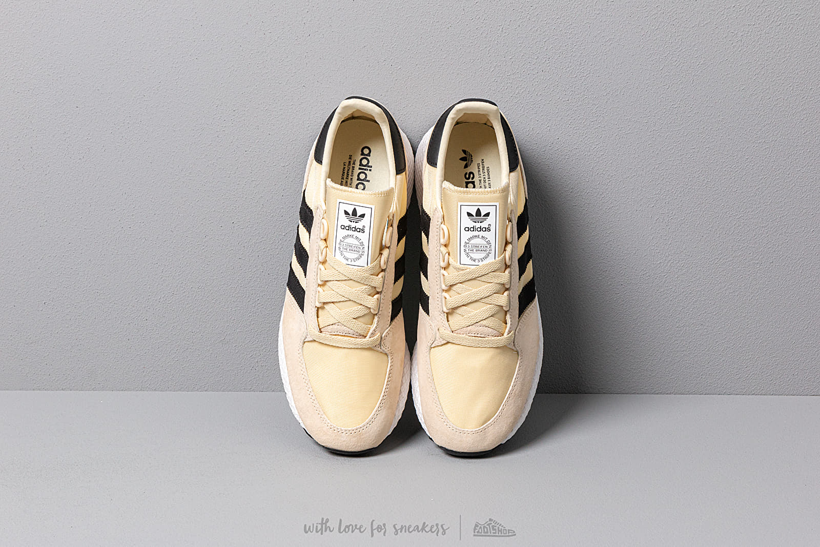 Men s shoes adidas FOREST GROVE Easy Yellow Core Black Ftw White Footshop