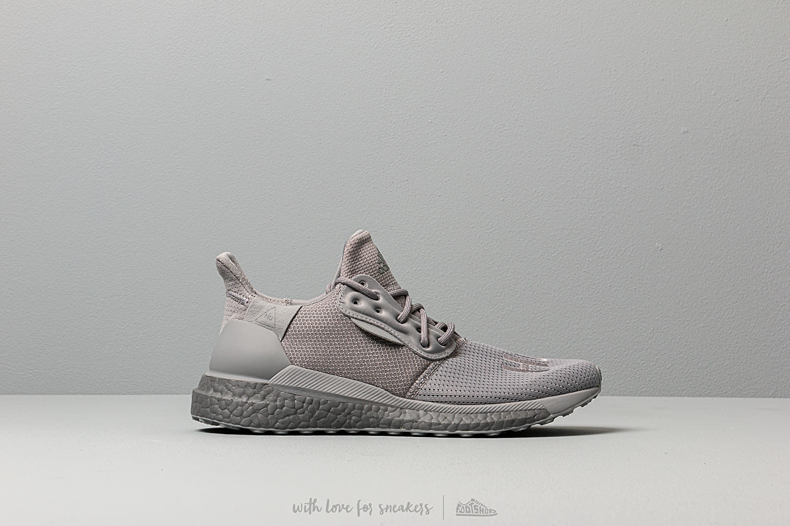 Men s shoes adidas x Pharrell Williams HU Glide Pride Grey Three Grey Three Grey Three Footshop