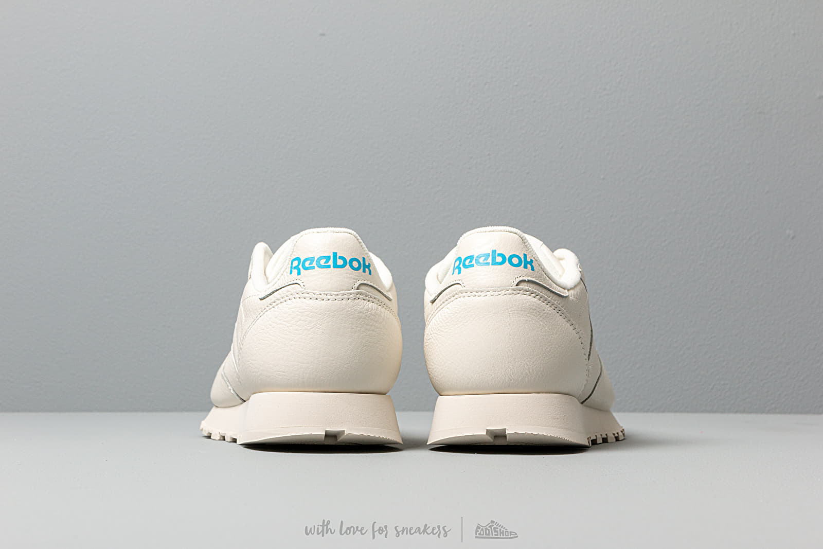 Men's shoes Reebok Classic Leather MU Chalk/ Paperwhite/ Cyan