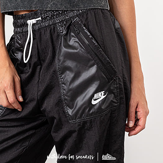 Nike hotsell pants rebel