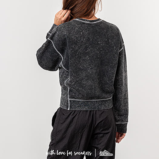 Nike jumper rebel hotsell