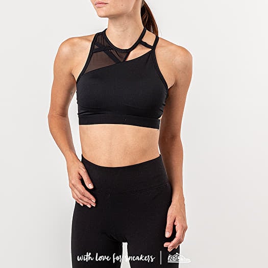 Nike store rebel slash