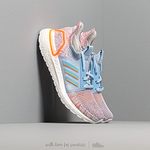 wmns ultraboost 19