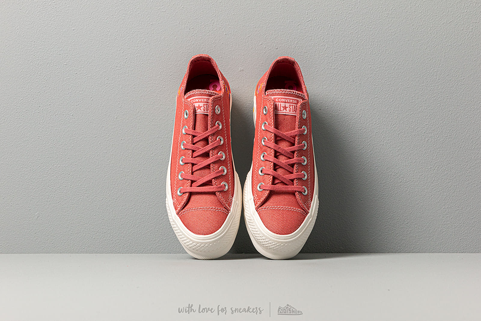 Coastal pink converse on sale