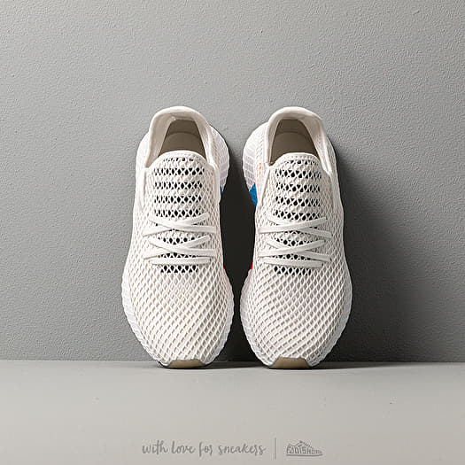 Chaussures et baskets homme adidas Deerupt Runner Ftw White Core Black Sesame Footshop