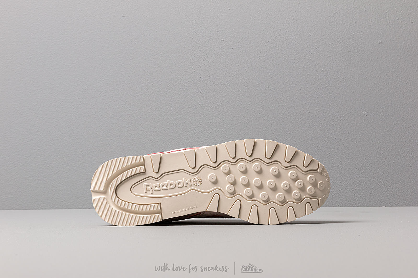 Zapatillas mujer Reebok Classic Leather Pale Pink/ Paper White/ Chalk