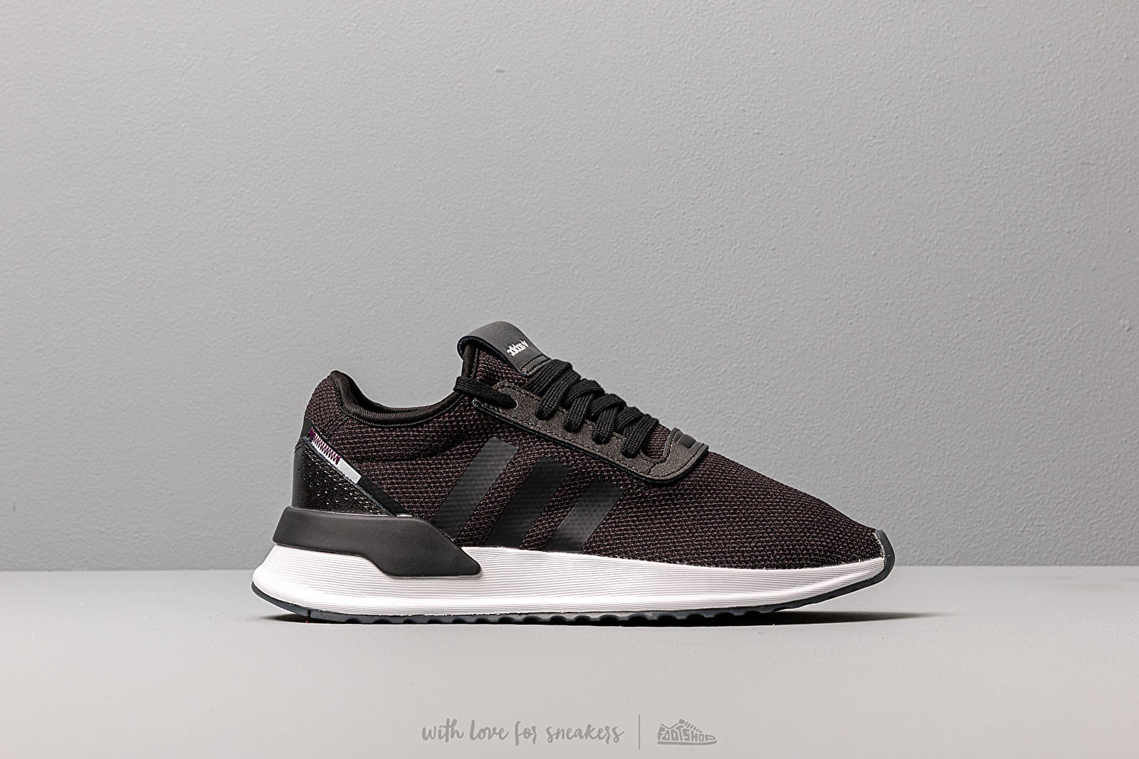Adidas u hotsell path xw