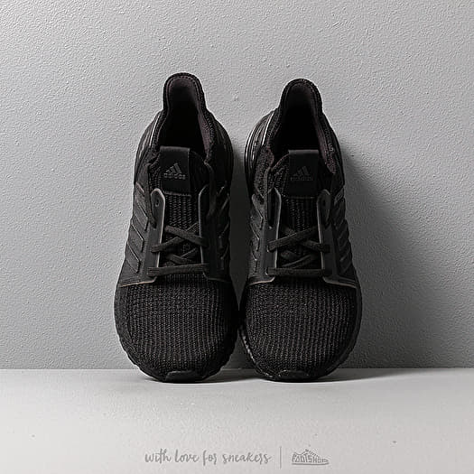 Adidas ultra boost 19 clearance triple black