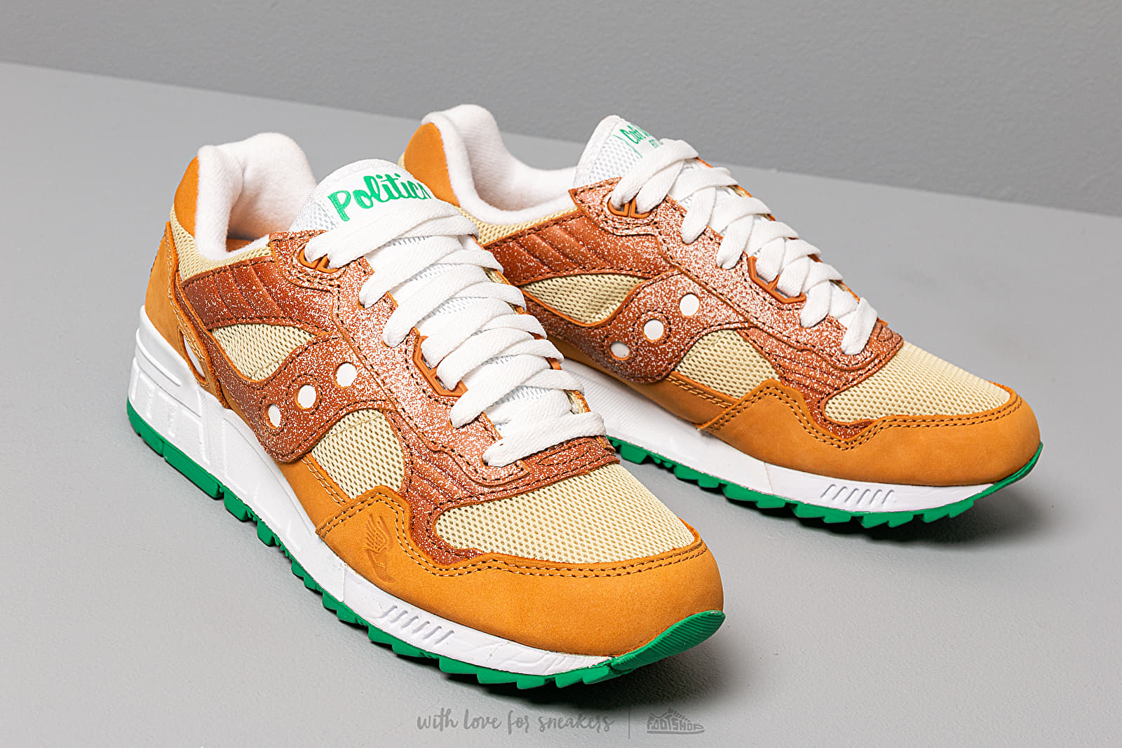 Men s shoes Saucony x Sneaker Politics x Cafe du Monde Beignet Sugar Footshop