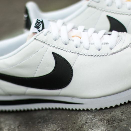 Nike classic cortez premium white on sale black