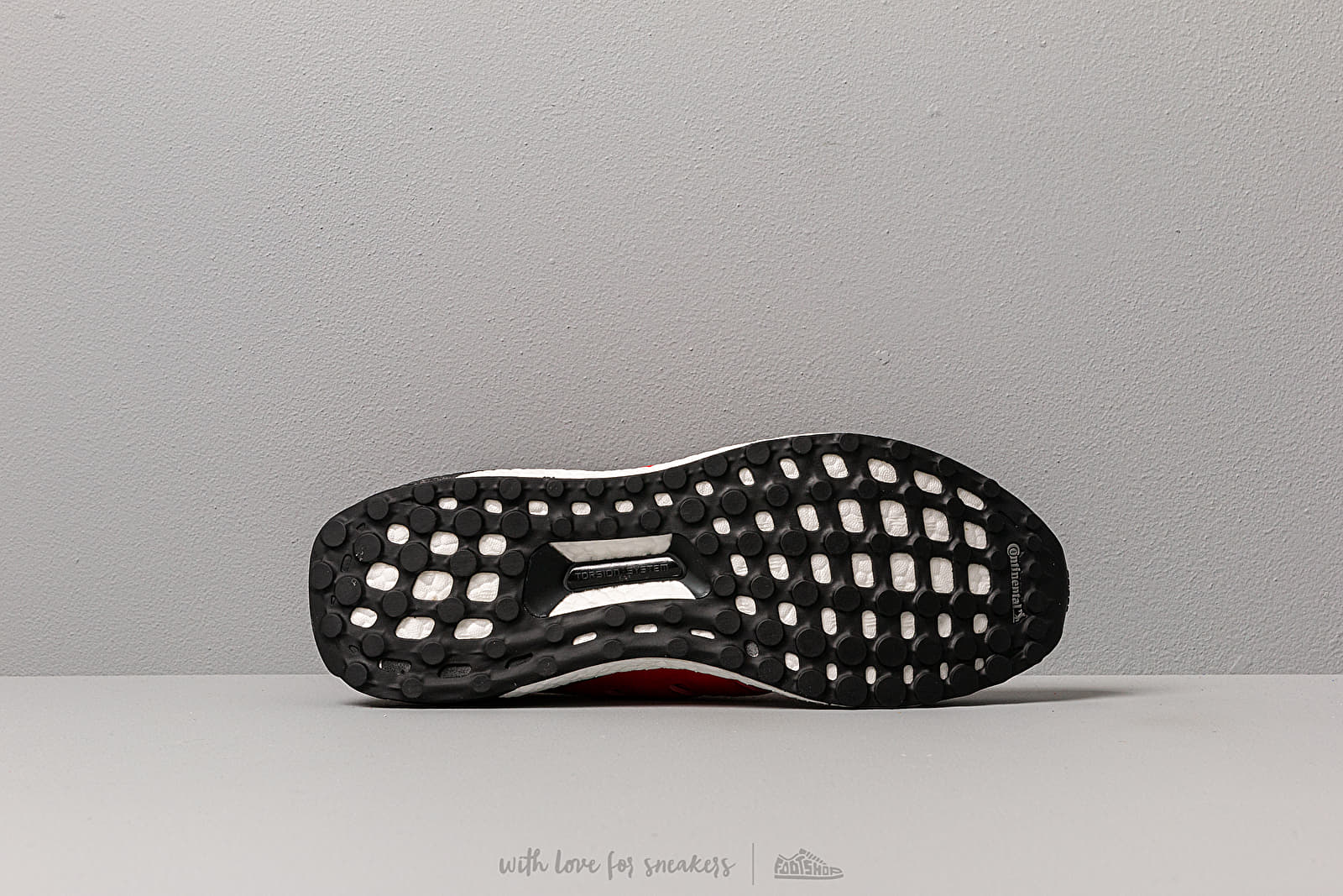 Ultra boost continental sohle deals