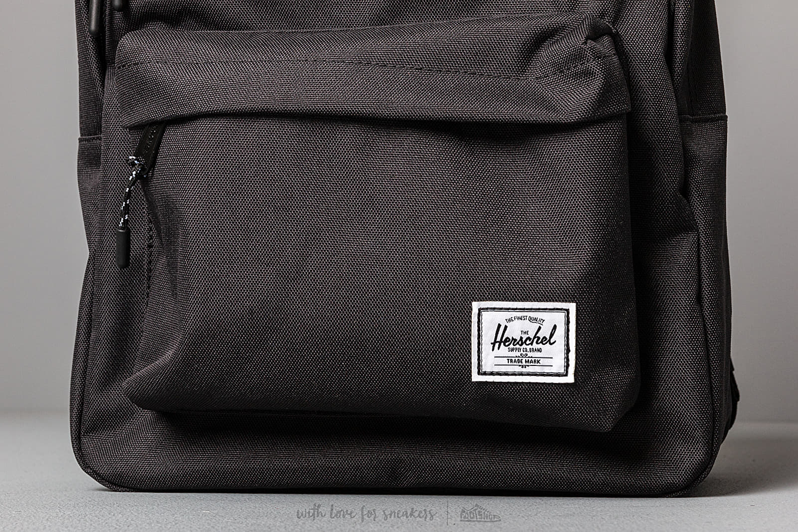 Herschel classic store volume black backpack