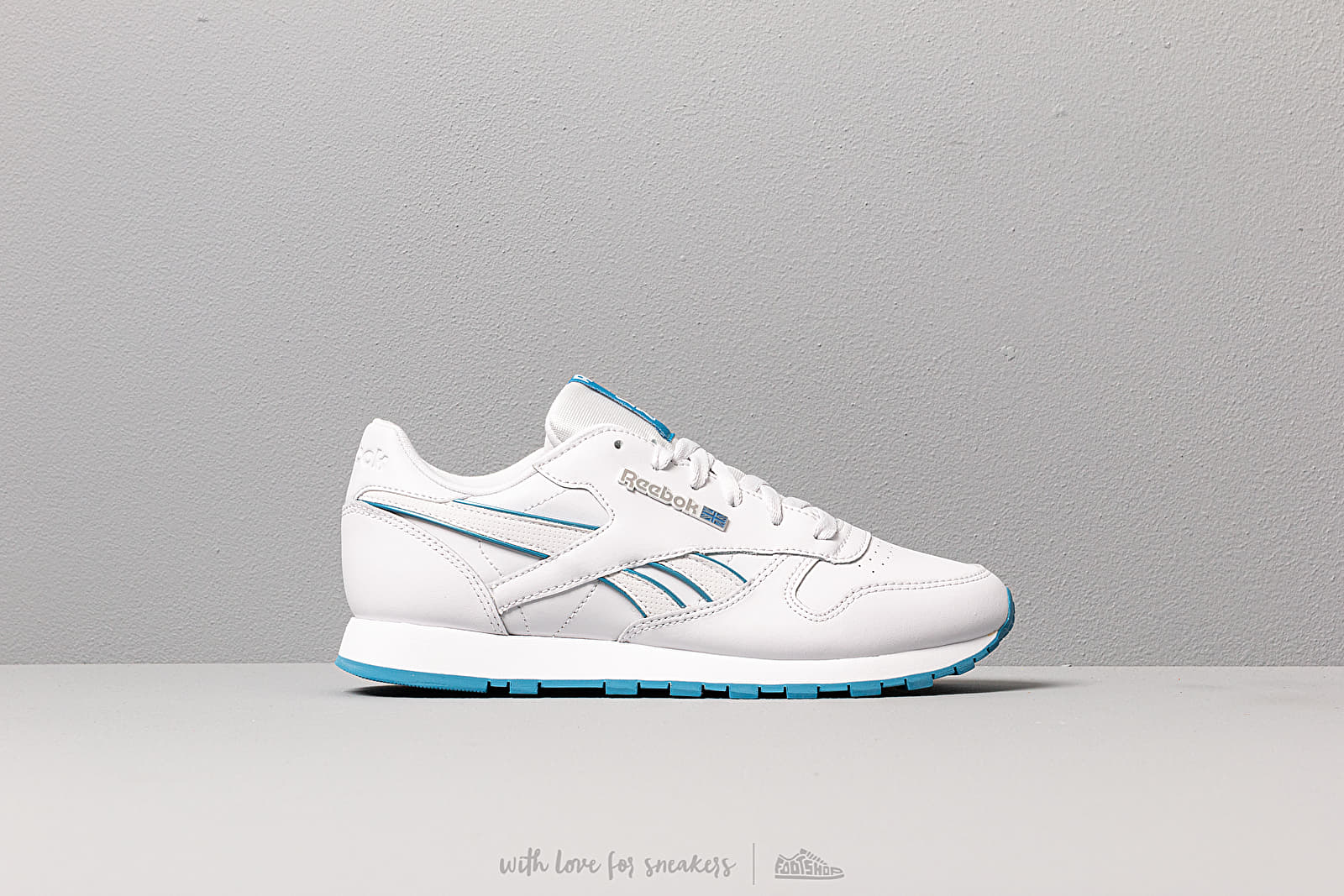 Reebok freestyle shop cyan