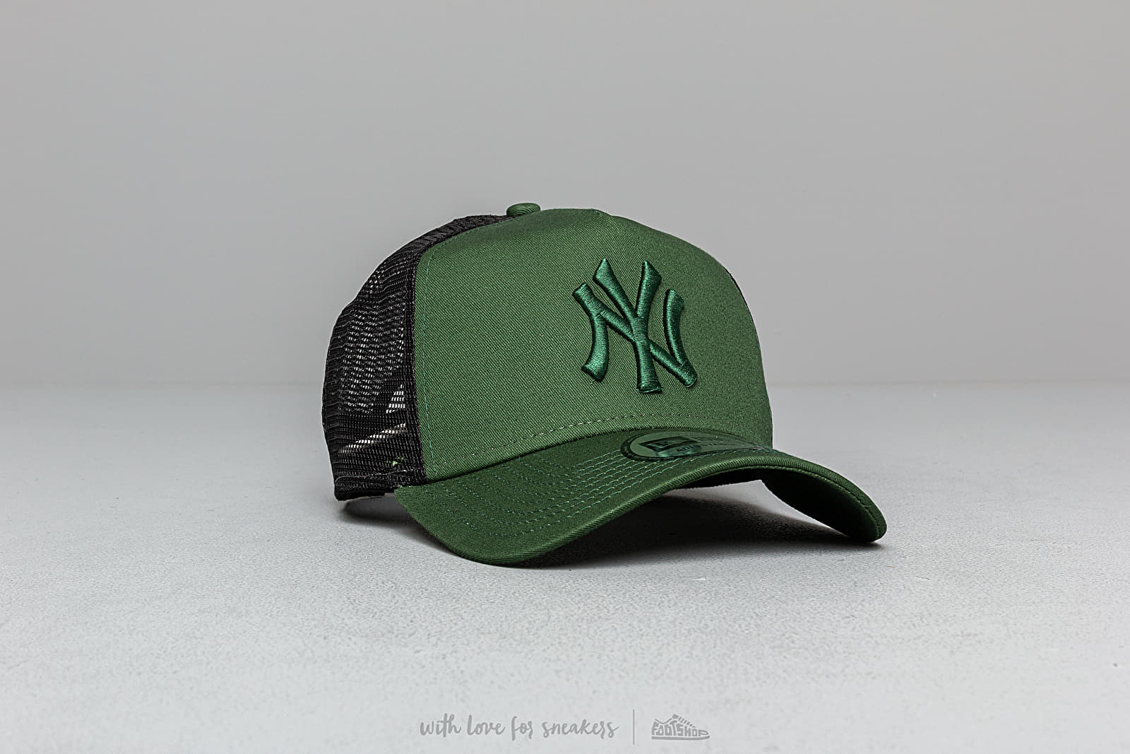 Kepurės New Era MLB League A Frame New York Yankees Trucker Green