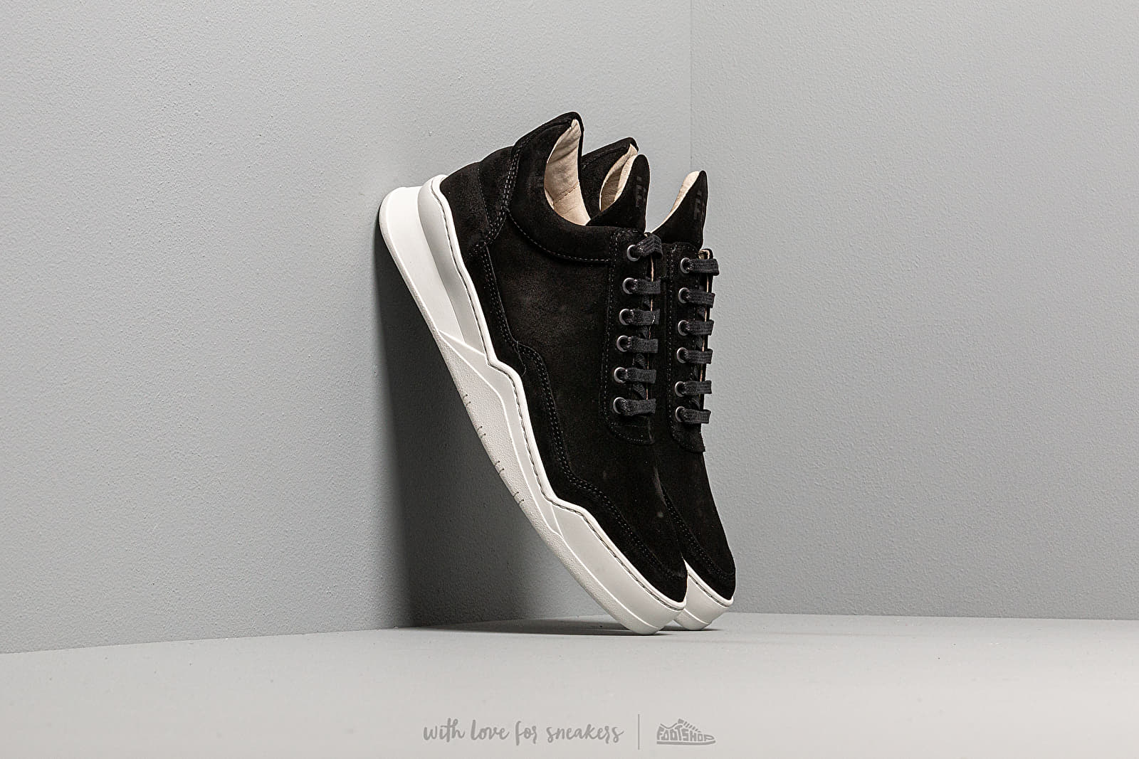Men s shoes Filling Pieces Low Top Ghost Suede Black Footshop