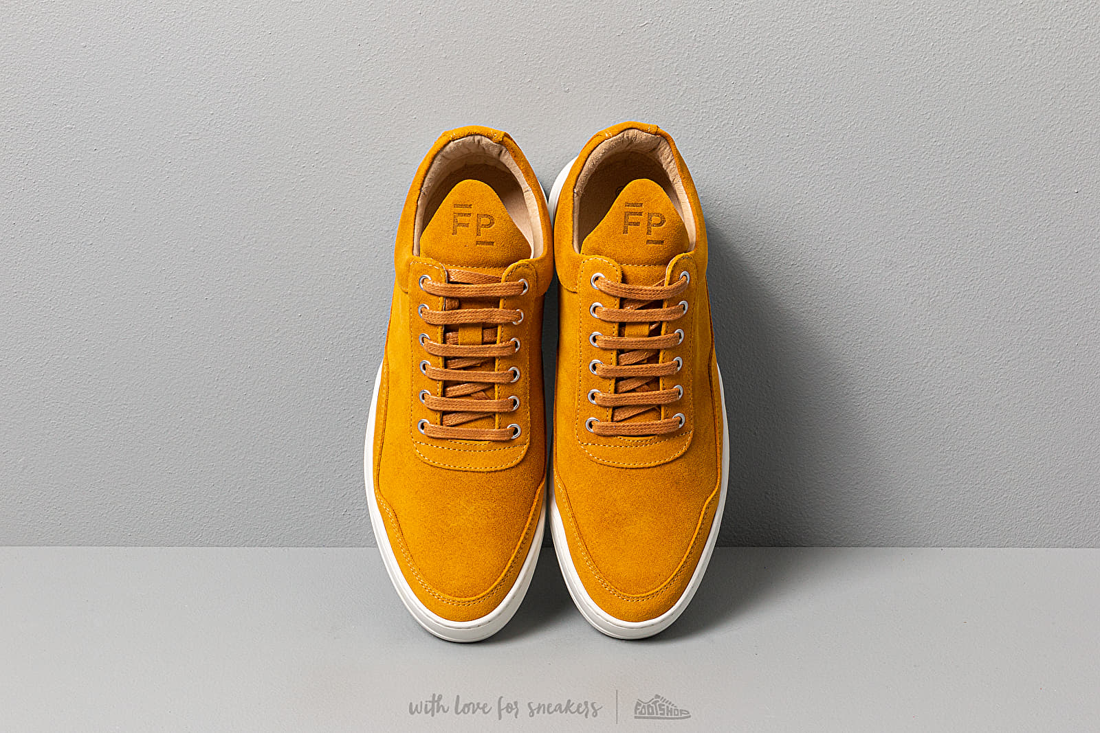 Men's shoes Filling Pieces Low Top Ghost Suede Mustard