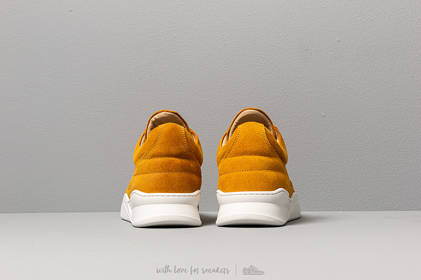 Men's shoes Filling Pieces Low Top Ghost Suede Mustard