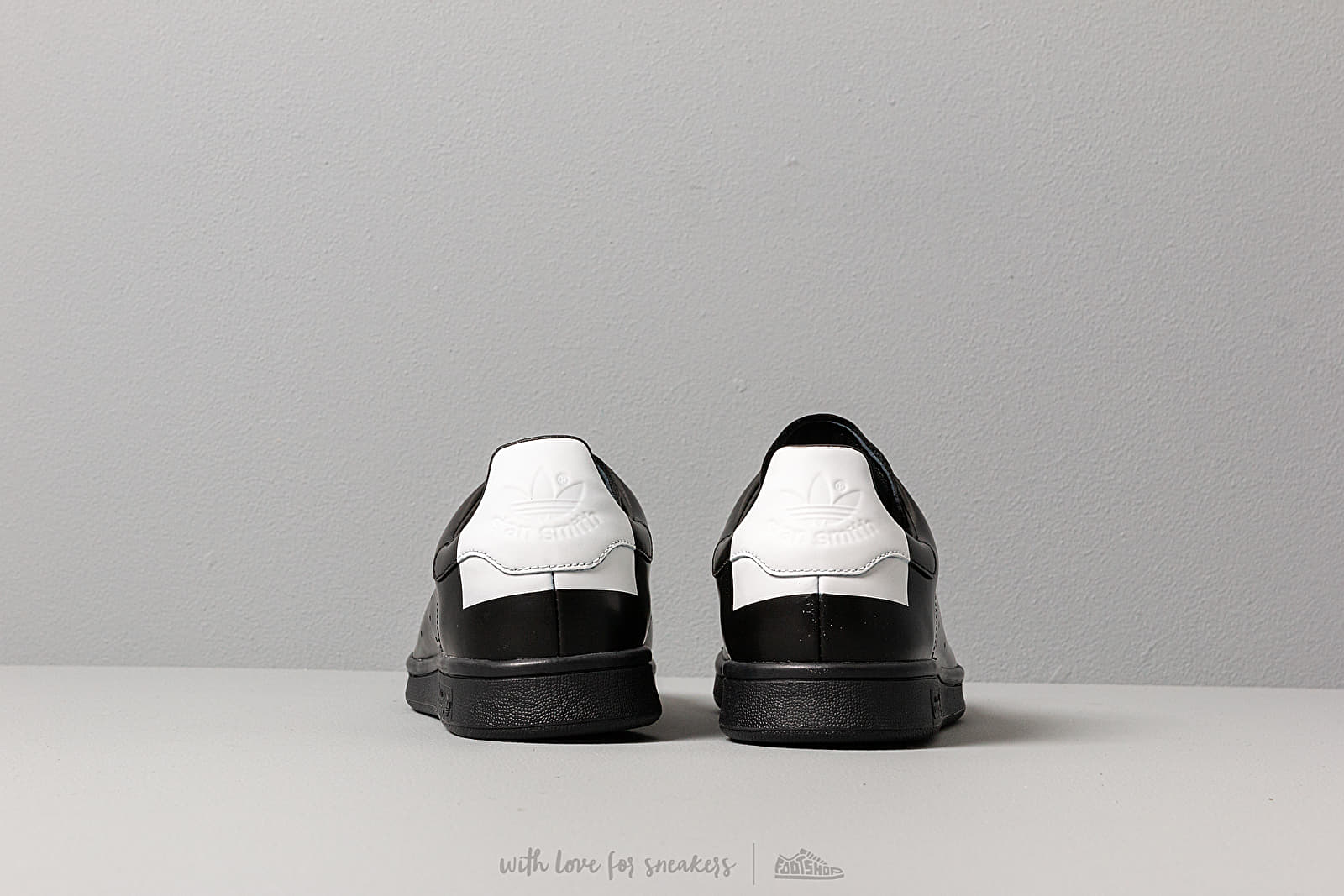Férfi cipők adidas Stan Smith Recon Core Black/ Ftw White/ Gold Metalic