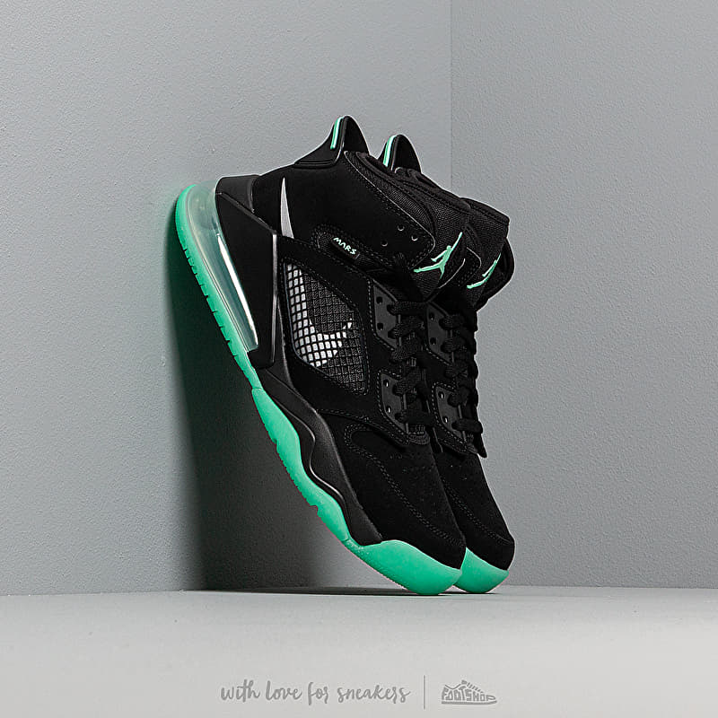 Jordan Mars 270 Black/ Reflect Silver-Green Glow | Footshop