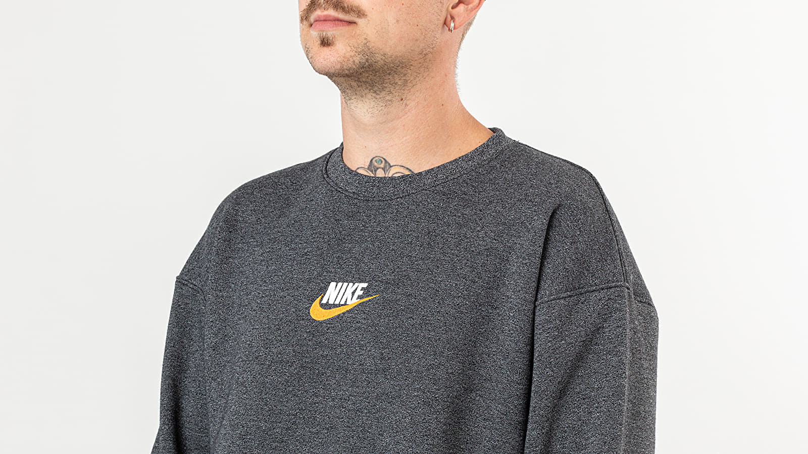 Nike heritage crew sweatshirt cheap