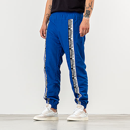 Adidas ryv outlet track pants