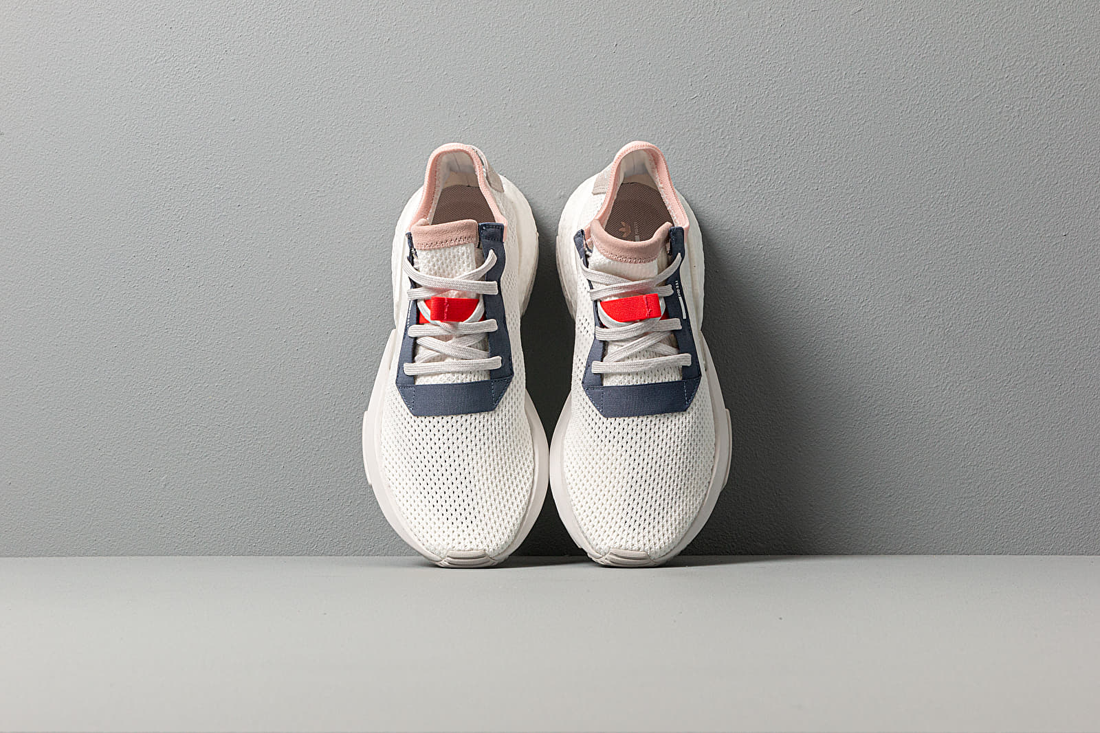 Adidas best sale pod footshop