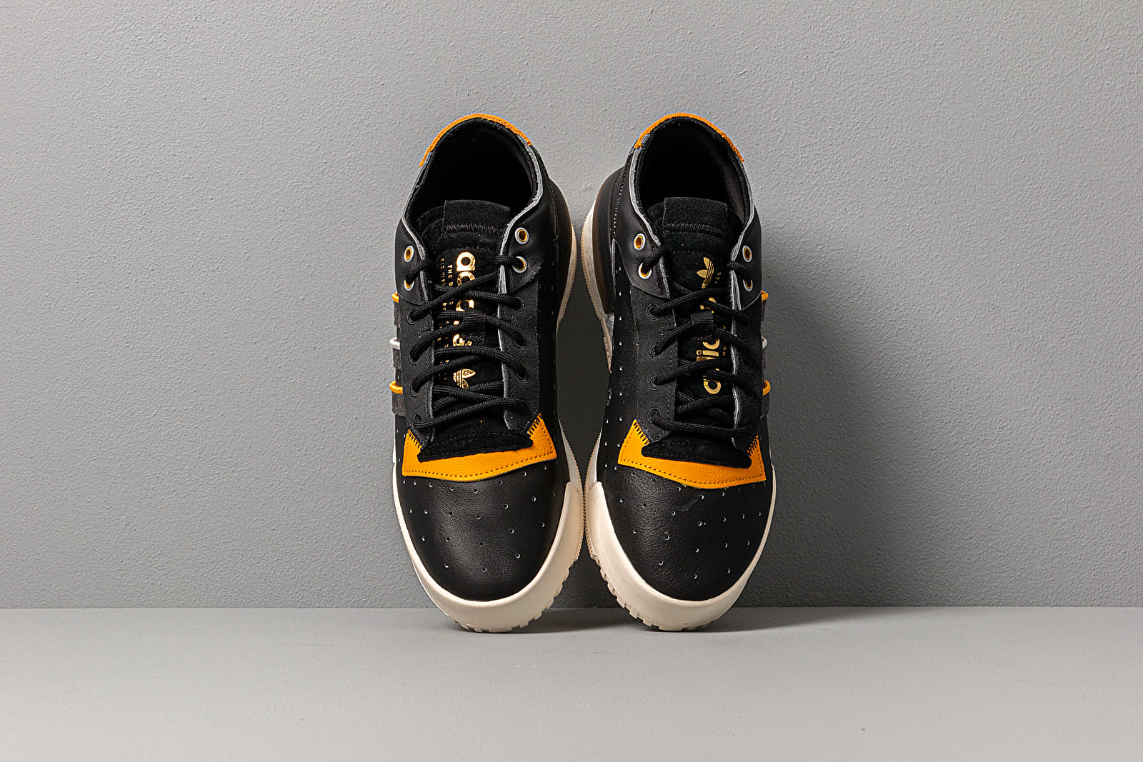 Adidas originals rivalry rm low top