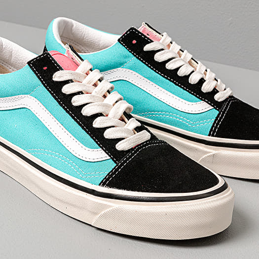 Blue and pink old skool vans discount