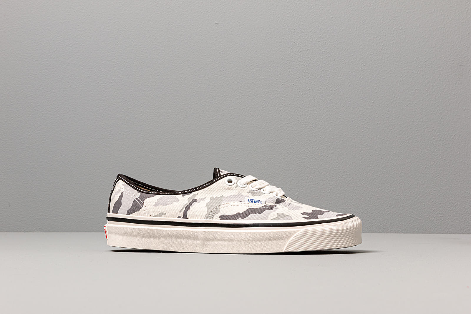 Scarpe uomo Vans Authentic 44 Dx (Anaheim Factory) Camo/Gray