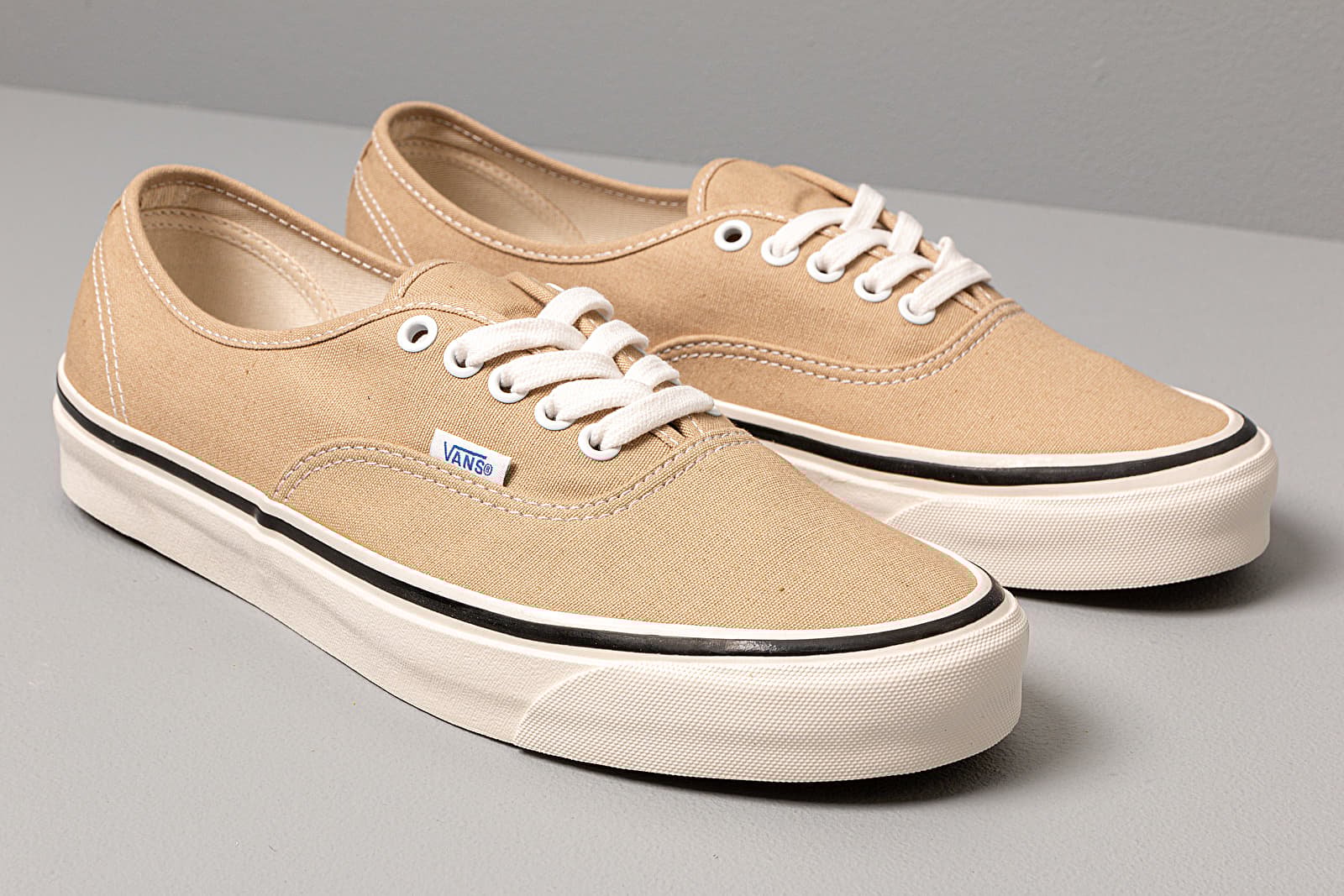 Vans authentic new arrivals kaki