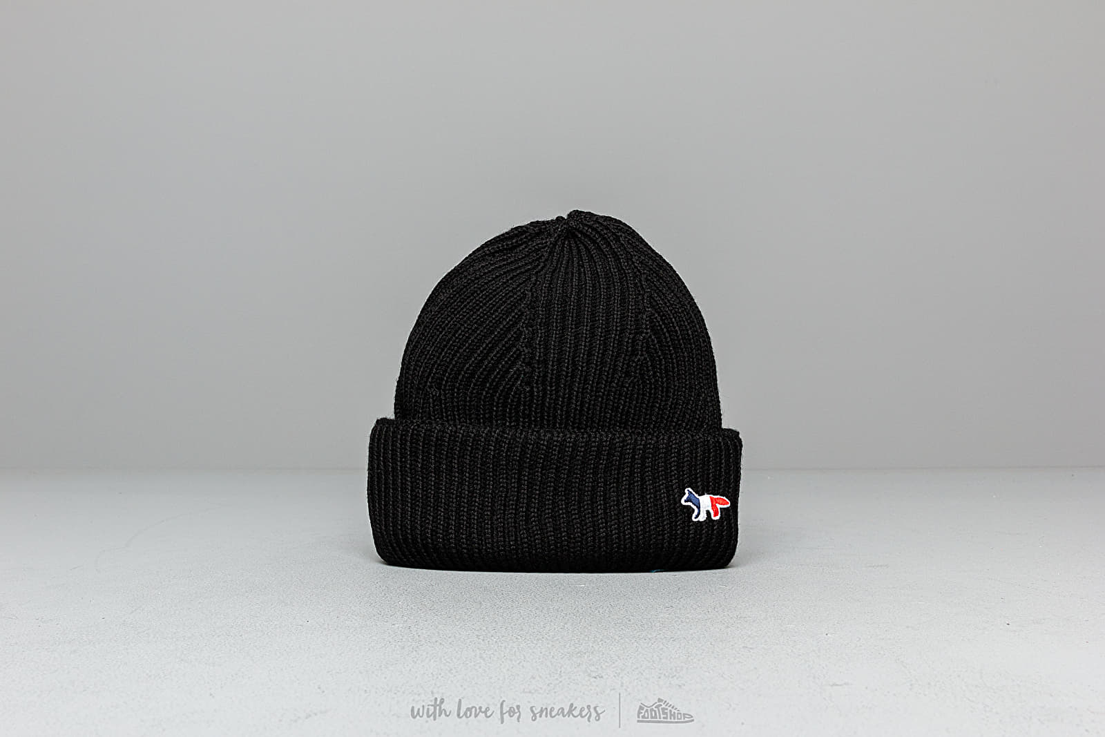 Mützen MAISON KITSUNÉ Tricolor Fox Patch Ribbed Hat Black
