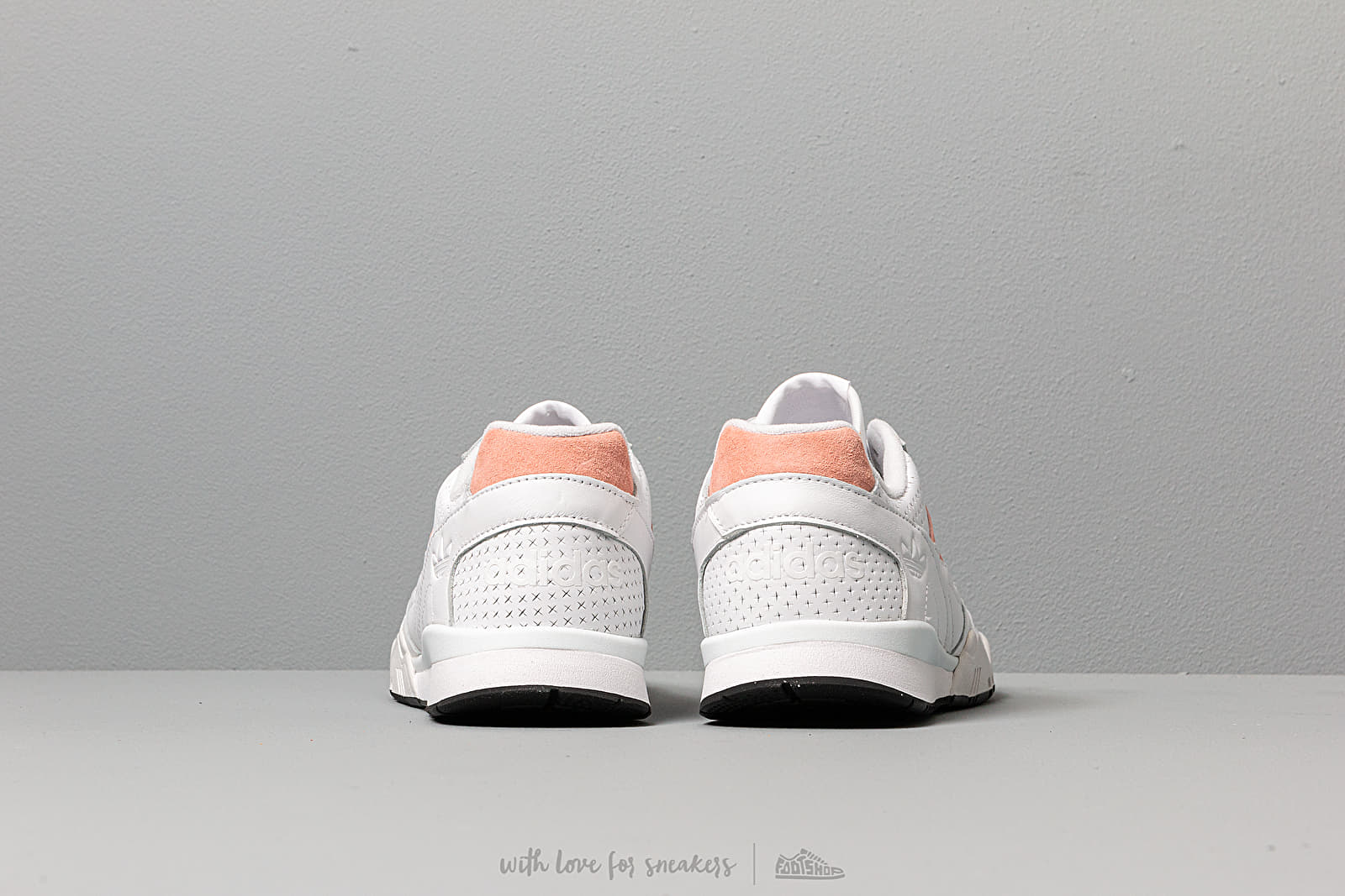 Men's shoes adidas A.R. Trainer Ftw White/ Glow Pink/ Core Black