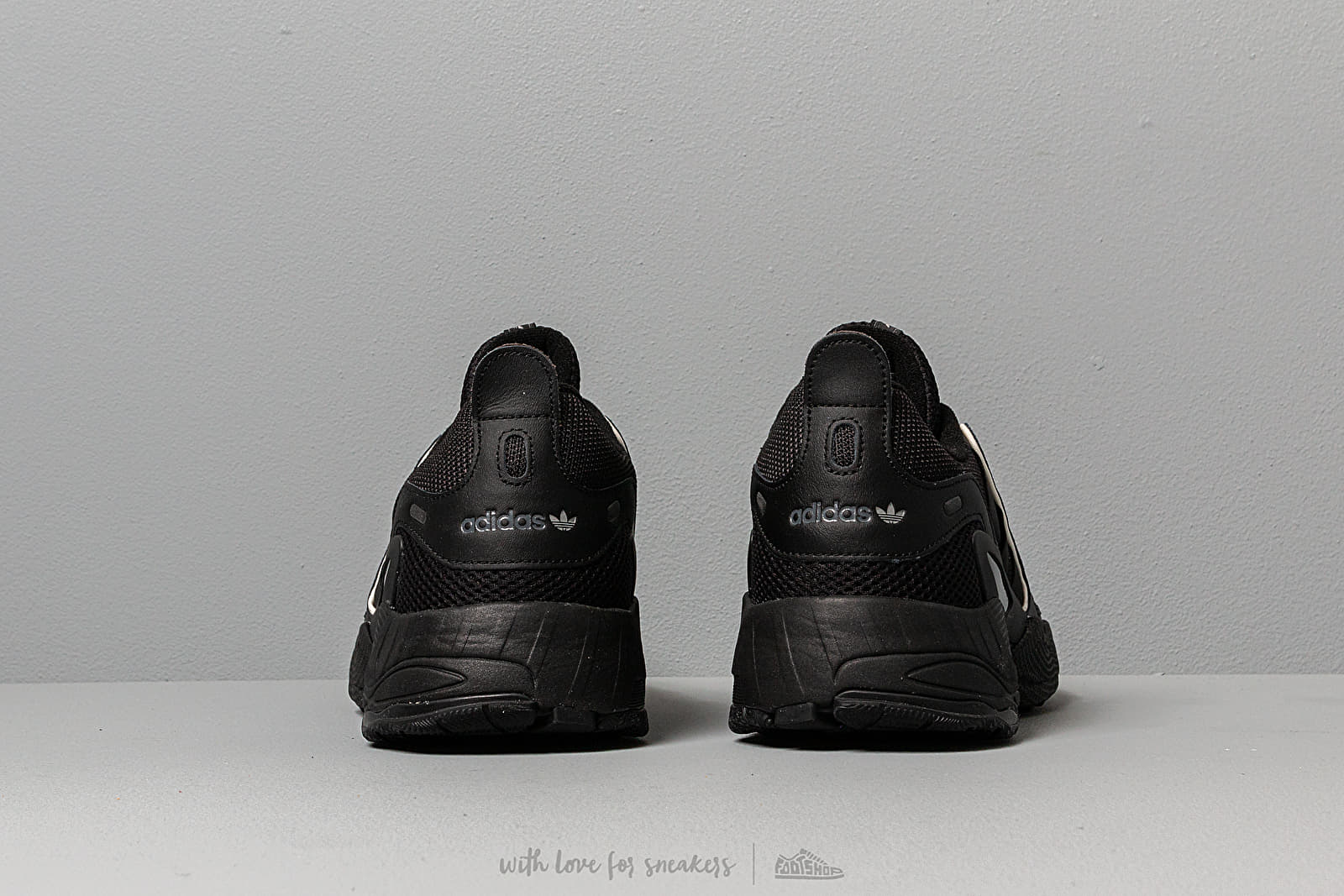 Sko til mænd adidas EQT Gazelle Core Black/ Core Black/ Crystal White
