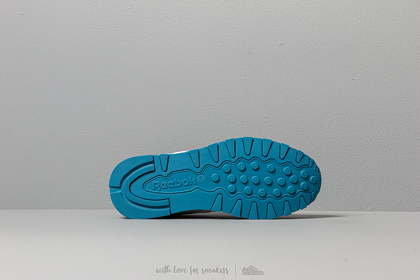 Încălțăminte și sneakerși pentru bărbați Reebok Classic Leather Mu Procelain/ Cyan/ White