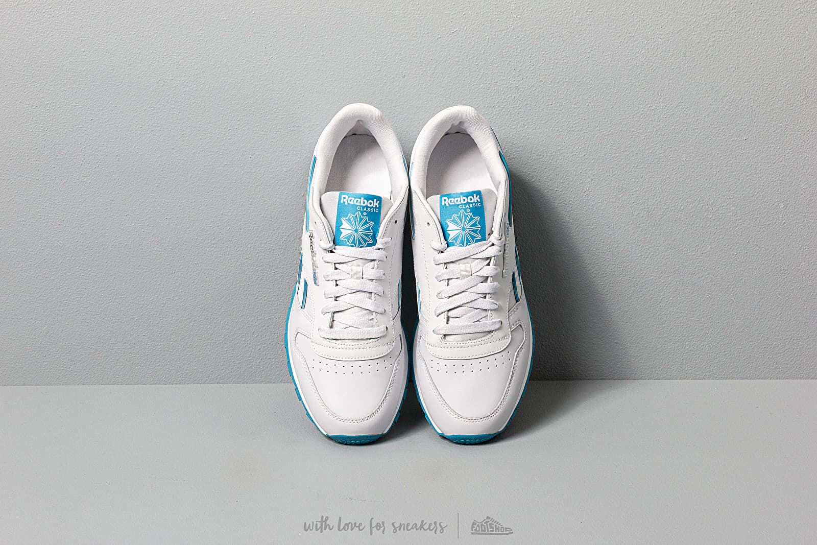 Încălțăminte și sneakerși pentru bărbați Reebok Classic Leather Mu Procelain/ Cyan/ White