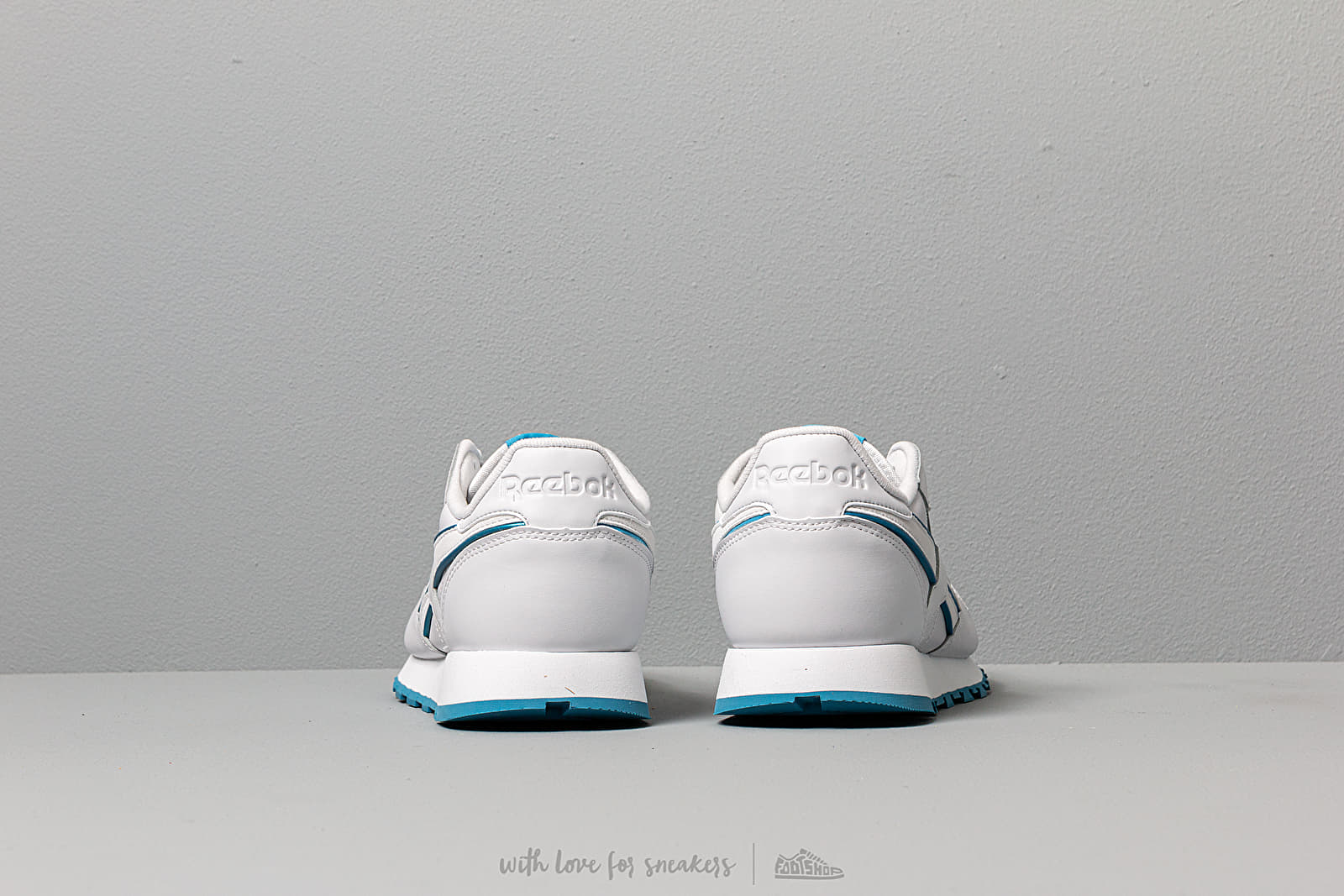 Încălțăminte și sneakerși pentru bărbați Reebok Classic Leather Mu Procelain/ Cyan/ White