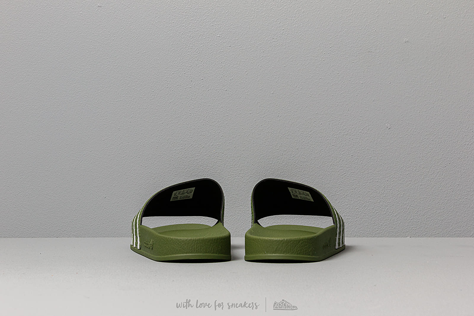 Scarpe uomo adidas Adilette Tech Olive/ Ftw White/ Tech Olive