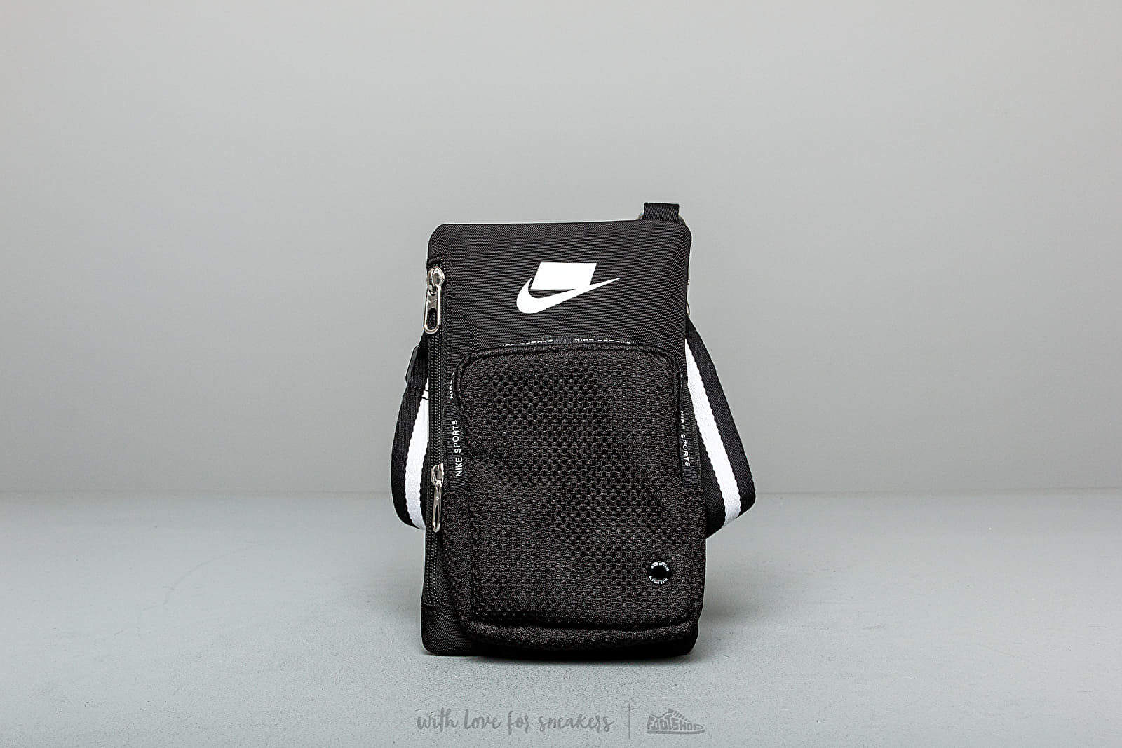 Marsupi Nike Sport Waistpack Black/ Summit White/ Summit White